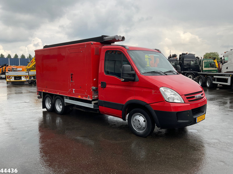 Iveco Daily 40C18 + Veldhuizen oplegger ROM Hogedrukinstallatie - Asenizatorius: foto 3 Iveco Daily 40C18 + Veldhuizen oplegger ROM Hogedrukinstallatie - Asenizatorius: foto 3