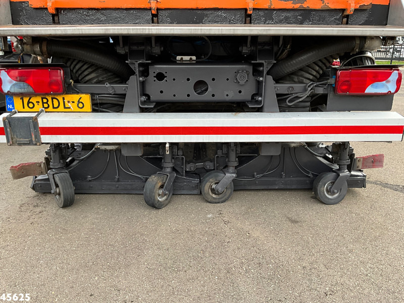 MAN TGS 18.440 Euro 6 Beam S9000 Wegdekreiniger links en rechts vegend! - Gatvių šlavimo mašina: foto 4 MAN TGS 18.440 Euro 6 Beam S9000 Wegdekreiniger links en rechts vegend! - Gatvių šlavimo mašina: foto 4