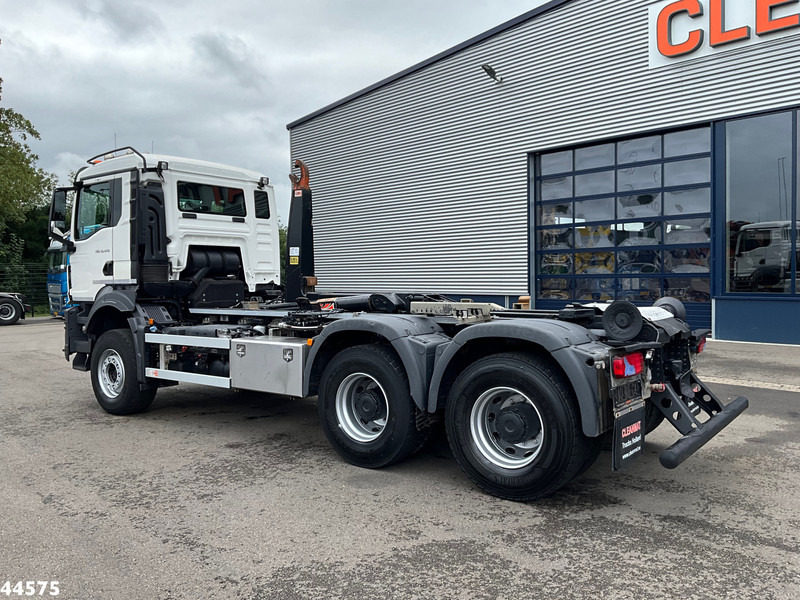MAN TGS 33.470 6x4 Euro 6 Full Steel AJK 20 Ton haakarmsysteem - Hook-lift sunkvežimis: foto 4 MAN TGS 33.470 6x4 Euro 6 Full Steel AJK 20 Ton haakarmsysteem - Hook-lift sunkvežimis: foto 4