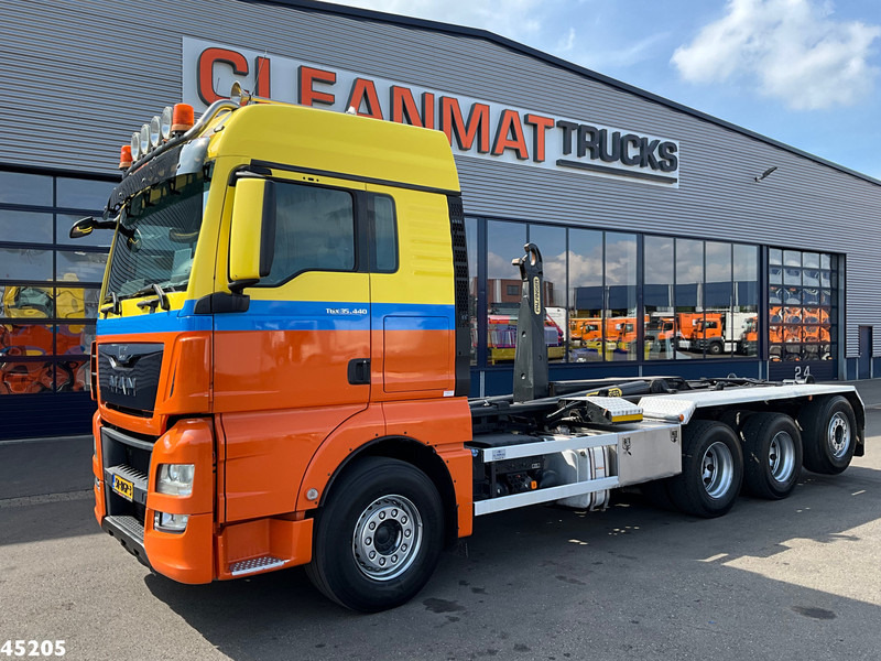 MAN TGX 35.440 Euro 6 8x4 26 Ton haakarmsysteem - Hook-lift sunkvežimis: foto 2 MAN TGX 35.440 Euro 6 8x4 26 Ton haakarmsysteem - Hook-lift sunkvežimis: foto 2