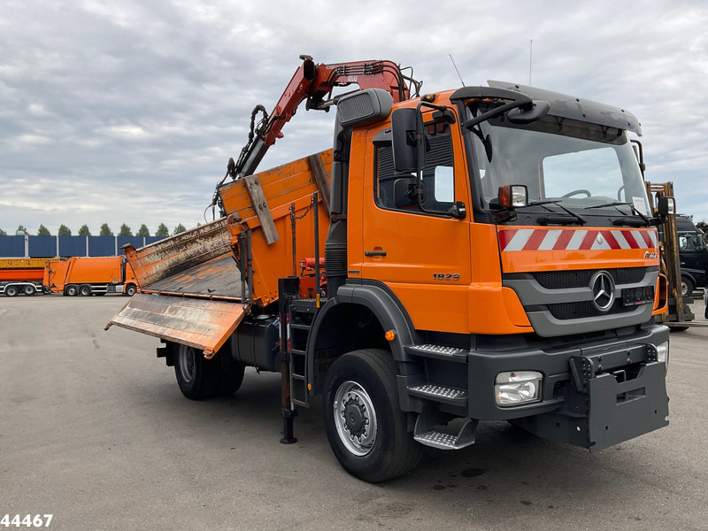 Mercedes-Benz 1829 AK 4x4 Atlas 8,5 Tonmeter laadkraan Manual Full steel - Savivartis sunkvežimis, Sunkvežimis su kranu: foto 5 Mercedes-Benz 1829 AK 4x4 Atlas 8,5 Tonmeter laadkraan Manual Full steel - Savivartis sunkvežimis, Sunkvežimis su kranu: foto 5