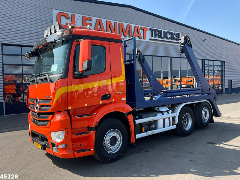 Mercedes-Benz Antos 2542 6x2 Euro 6 Hyva 18 portaalarmsysteem - Nuožulnaus pakėlimo ant platformos sunkvežimis: foto 2 Mercedes-Benz Antos 2542 6x2 Euro 6 Hyva 18 portaalarmsysteem - Nuožulnaus pakėlimo ant platformos sunkvežimis: foto 2