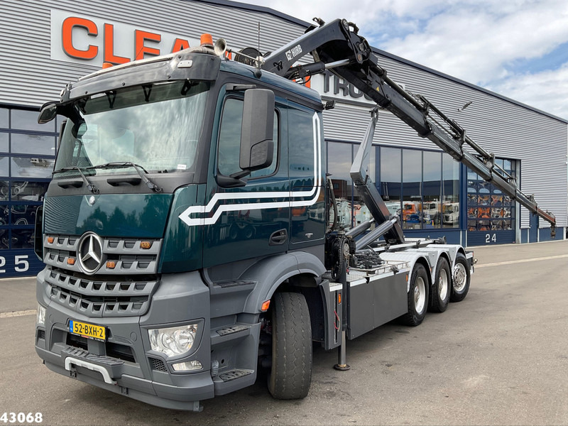 Mercedes-Benz Arocs 3251 8x4 Euro 6 Hiab 28 Tonmeter laadkraan - Hook-lift sunkvežimis, Sunkvežimis su kranu: foto 1 Mercedes-Benz Arocs 3251 8x4 Euro 6 Hiab 28 Tonmeter laadkraan - Hook-lift sunkvežimis, Sunkvežimis su kranu: foto 1