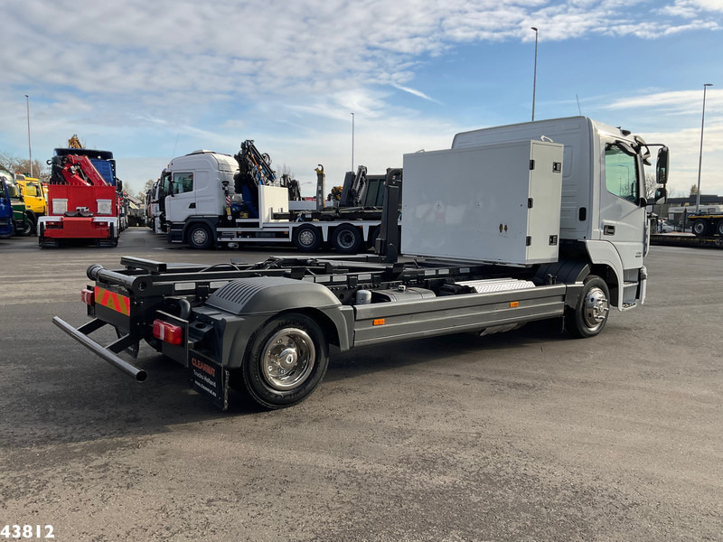 Mercedes-Benz Atego 818 Euro 6 10 Ton haakarmsysteem - Hook-lift sunkvežimis: foto 5 Mercedes-Benz Atego 818 Euro 6 10 Ton haakarmsysteem - Hook-lift sunkvežimis: foto 5