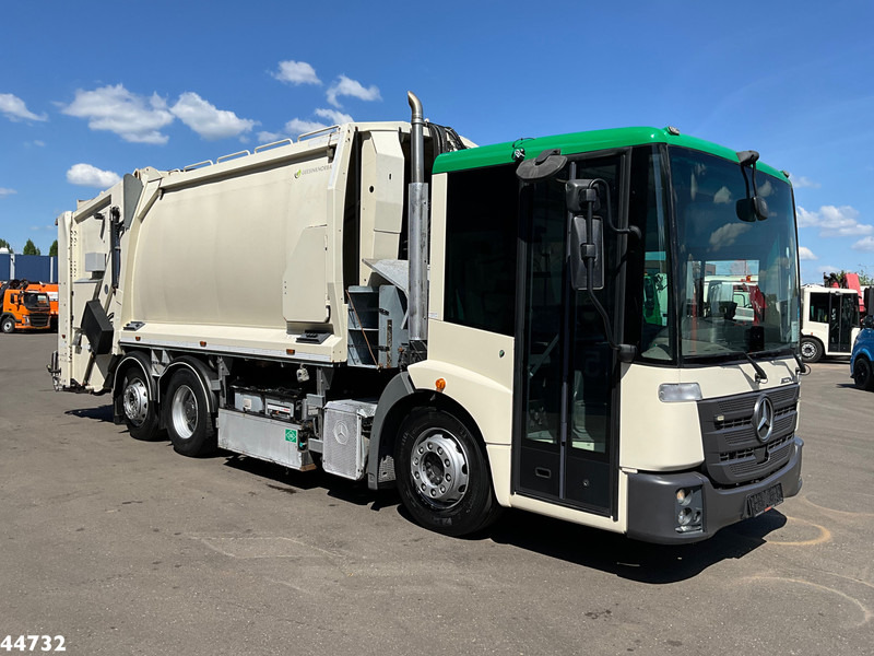 Mercedes-Benz Econic 2630 Euro 6 CNG Norba MF 300 18m³ 2 compartimenten just 137.620 km! - Šiukšliavežis: foto 4 Mercedes-Benz Econic 2630 Euro 6 CNG Norba MF 300 18m³ 2 compartimenten just 137.620 km! - Šiukšliavežis: foto 4