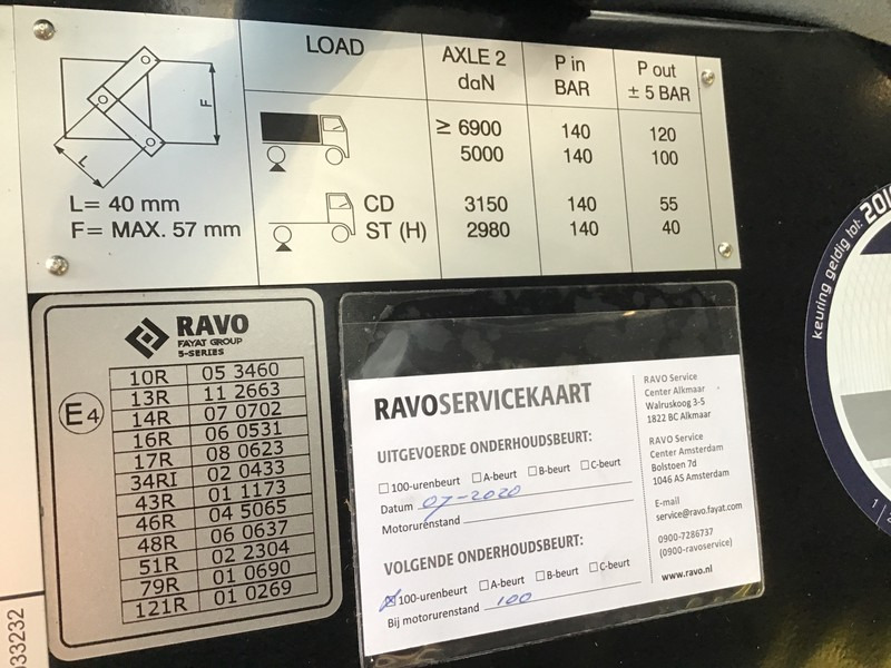 Gatvių šlavimo mašina Ravo 5-SERIES 580 with 3-rd brush: foto 8