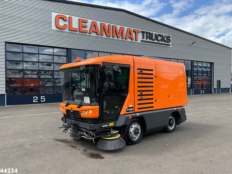 Ravo 540 Euro 6 - Gatvių šlavimo mašina: foto 2 Ravo 540 Euro 6 - Gatvių šlavimo mašina: foto 2