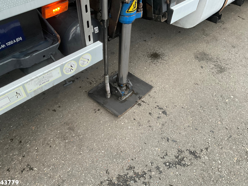 Scania P 360 8x2 Hiab 21 Tonmeter laadkraan - Hook-lift sunkvežimis, Sunkvežimis su kranu: foto 3 Scania P 360 8x2 Hiab 21 Tonmeter laadkraan - Hook-lift sunkvežimis, Sunkvežimis su kranu: foto 3