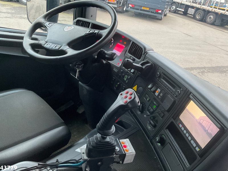 Scania P 360 8x2 Hiab 21 Tonmeter laadkraan - Hook-lift sunkvežimis, Sunkvežimis su kranu: foto 4 Scania P 360 8x2 Hiab 21 Tonmeter laadkraan - Hook-lift sunkvežimis, Sunkvežimis su kranu: foto 4