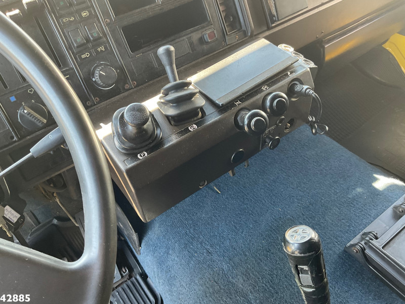 Evakuatorius Scania R 142-H.400 6x2 Abschlepp "Gerestaureerde Oldtimer": foto 20