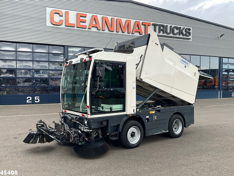 Schmidt Cleango 500 Compact Euro 6 with 3-rd brush - Gatvių šlavimo mašina: foto 1 Schmidt Cleango 500 Compact Euro 6 with 3-rd brush - Gatvių šlavimo mašina: foto 1