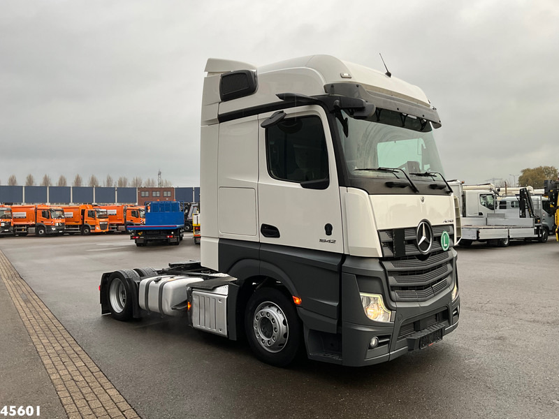 Mercedes-Benz Actros 1842 Mega GigaSpace MirrorCam - Vilkikas: foto 2 Mercedes-Benz Actros 1842 Mega GigaSpace MirrorCam - Vilkikas: foto 2