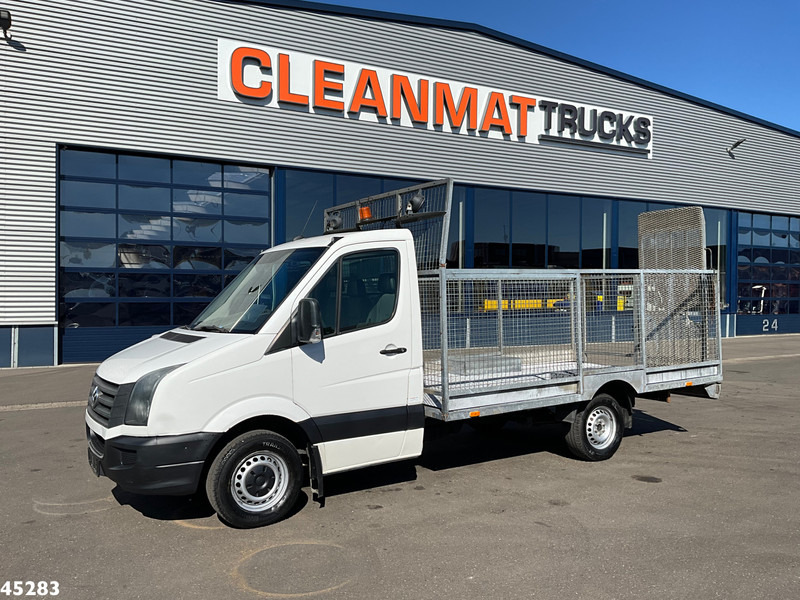 Volkswagen Crafter 35 2.0 Manual met Oprijramp - Platforminis/ Bortinis sunkvežimis: foto 2 Volkswagen Crafter 35 2.0 Manual met Oprijramp - Platforminis/ Bortinis sunkvežimis: foto 2