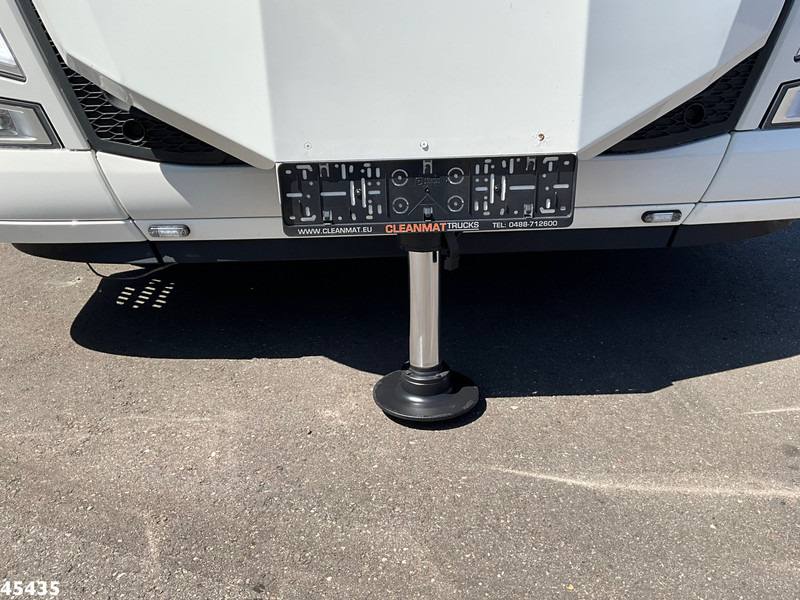 Volvo FH 540 8x4 Euro 6 Palfinger 92 Tonmeter laadkraan + Fly-jib Just 107.008 km! - Sunkvežimis su kranu: foto 4 Volvo FH 540 8x4 Euro 6 Palfinger 92 Tonmeter laadkraan + Fly-jib Just 107.008 km! - Sunkvežimis su kranu: foto 4
