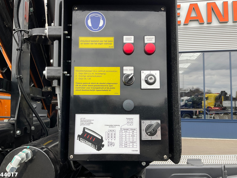 Volvo FM 420 8x2 Hiab 25 Tonmeter laadkraan + Welvaarts weighing system lizingą Volvo FM 420 8x2 Hiab 25 Tonmeter laadkraan + Welvaarts weighing system: foto 11