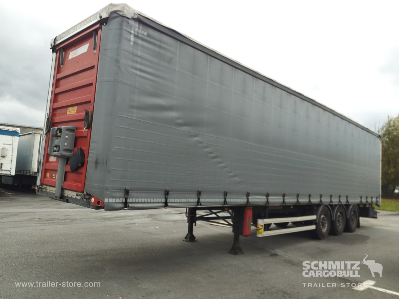 FRUEHAUF Curtainsider Standard - Tentinė puspriekabė: foto 5 FRUEHAUF Curtainsider Standard - Tentinė puspriekabė: foto 5