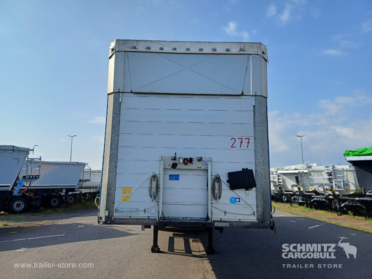 Tentinė puspriekabė SCHMITZ Auflieger Curtainsider Standard Forklift holder: foto 15