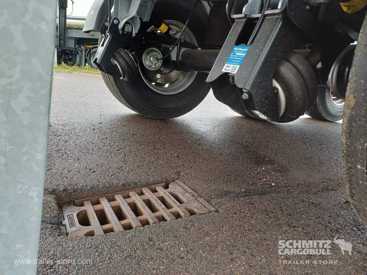SCHMITZ Auflieger Kipper Alukastenmulde 29m³ - Savivartis puspriekabė: foto 4 SCHMITZ Auflieger Kipper Alukastenmulde 29m³ - Savivartis puspriekabė: foto 4