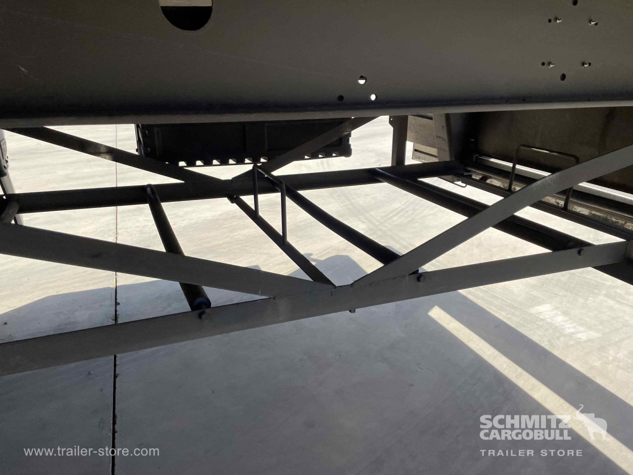 SOR IBERICA Remolque Frigo Standard - Refrižeratorius priekaba: foto 4 SOR IBERICA Remolque Frigo Standard - Refrižeratorius priekaba: foto 4