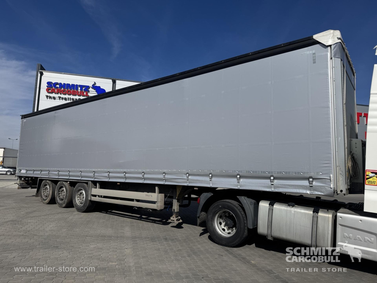 SCHMITZ Curtainsider Standard - Tentinė puspriekabė: foto 1 SCHMITZ Curtainsider Standard - Tentinė puspriekabė: foto 1