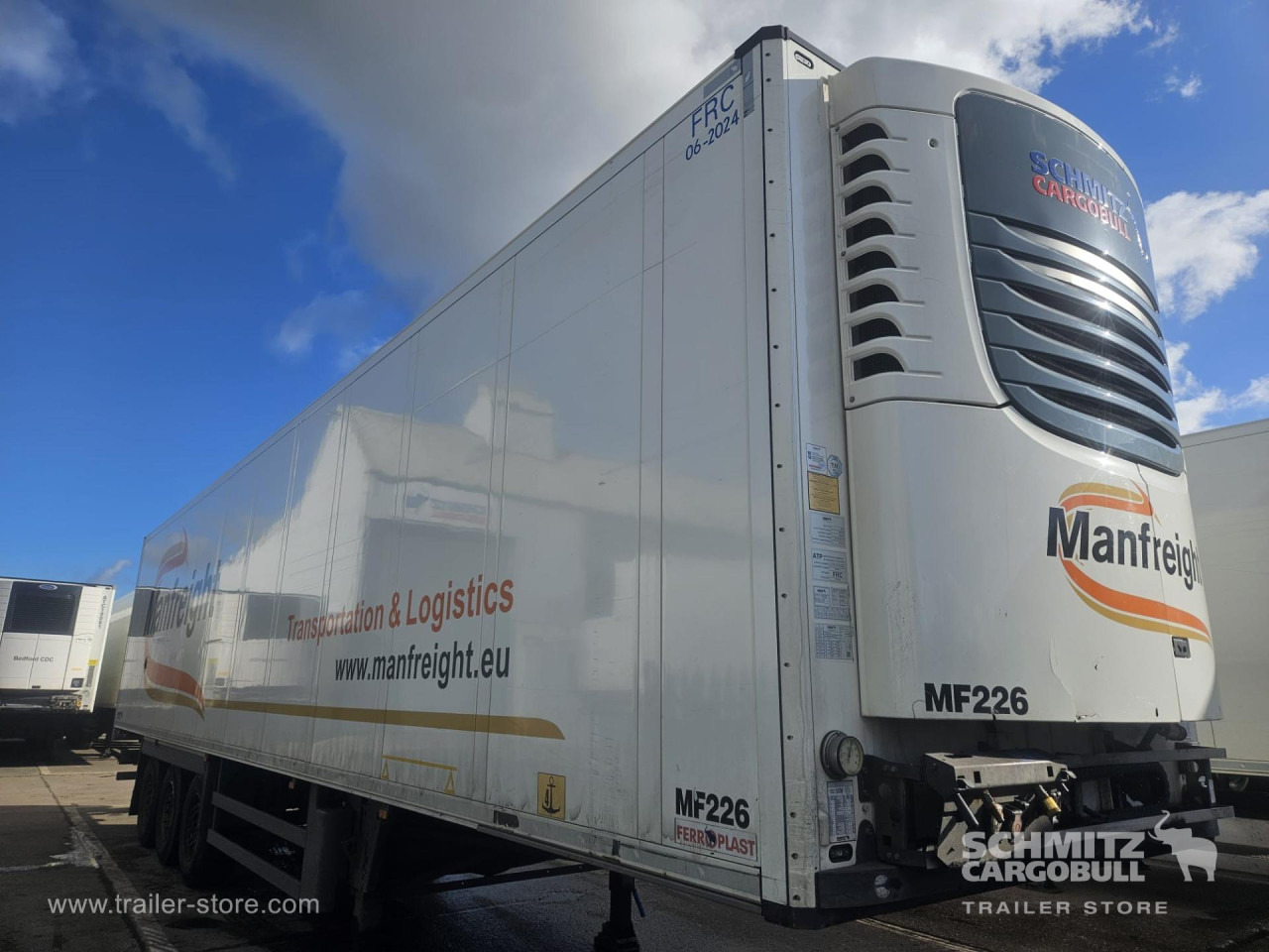 SCHMITZ Reefer Multitemp - Izoterminis puspriekabė: foto 1 SCHMITZ Reefer Multitemp - Izoterminis puspriekabė: foto 1