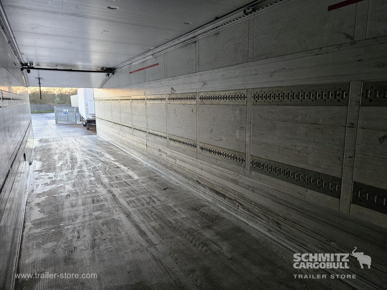 SCHMITZ Reefer Multitemp - Izoterminis puspriekabė: foto 3 SCHMITZ Reefer Multitemp - Izoterminis puspriekabė: foto 3