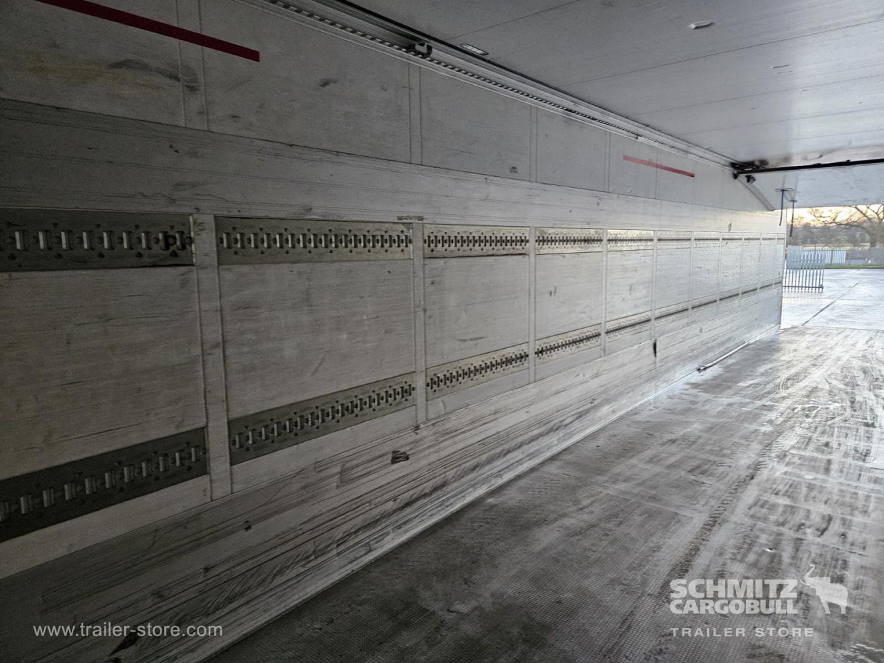 SCHMITZ Reefer Multitemp - Izoterminis puspriekabė: foto 4 SCHMITZ Reefer Multitemp - Izoterminis puspriekabė: foto 4