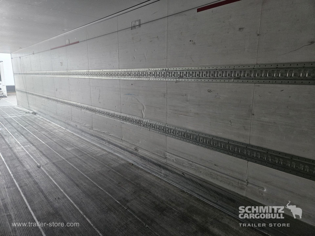 SCHMITZ Reefer Standard - Izoterminis puspriekabė: foto 3 SCHMITZ Reefer Standard - Izoterminis puspriekabė: foto 3