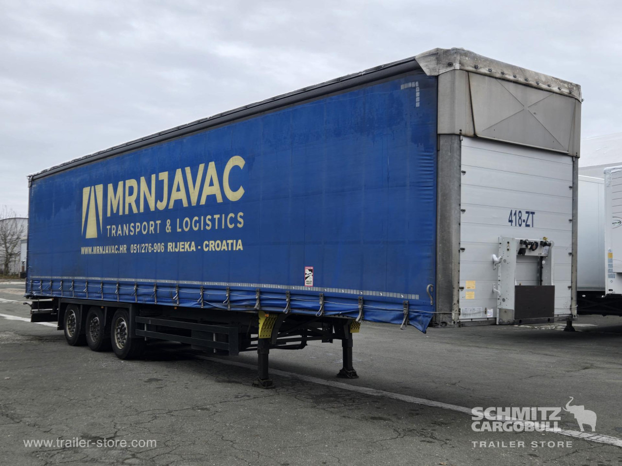 SCHMITZ Curtainsider Varios - Tentinė puspriekabė: foto 1 SCHMITZ Curtainsider Varios - Tentinė puspriekabė: foto 1