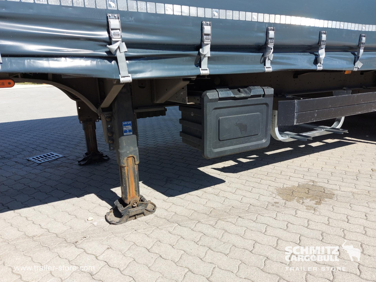 SCHMITZ Curtainsider Mega - Tentinė puspriekabė: foto 4 SCHMITZ Curtainsider Mega - Tentinė puspriekabė: foto 4
