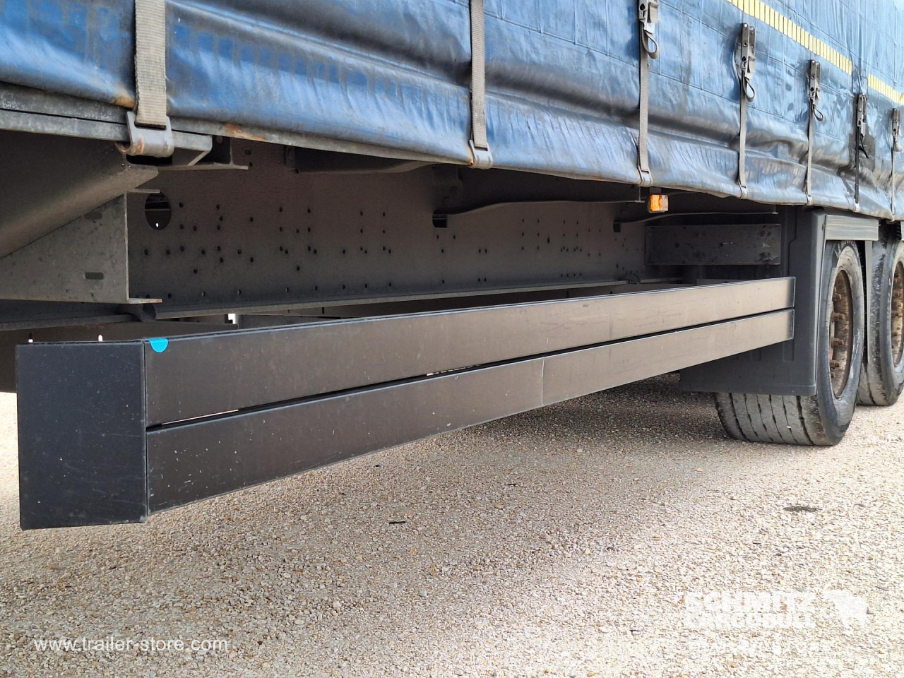SCHMITZ Curtainsider Mega - Tentinė puspriekabė: foto 5 SCHMITZ Curtainsider Mega - Tentinė puspriekabė: foto 5