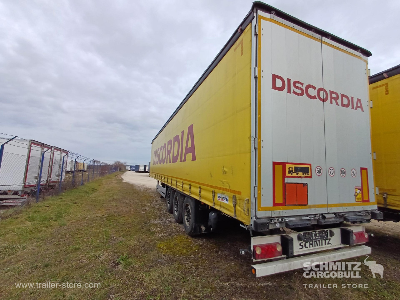 SCHMITZ Curtainsider Standard - Tentinė puspriekabė: foto 5 SCHMITZ Curtainsider Standard - Tentinė puspriekabė: foto 5