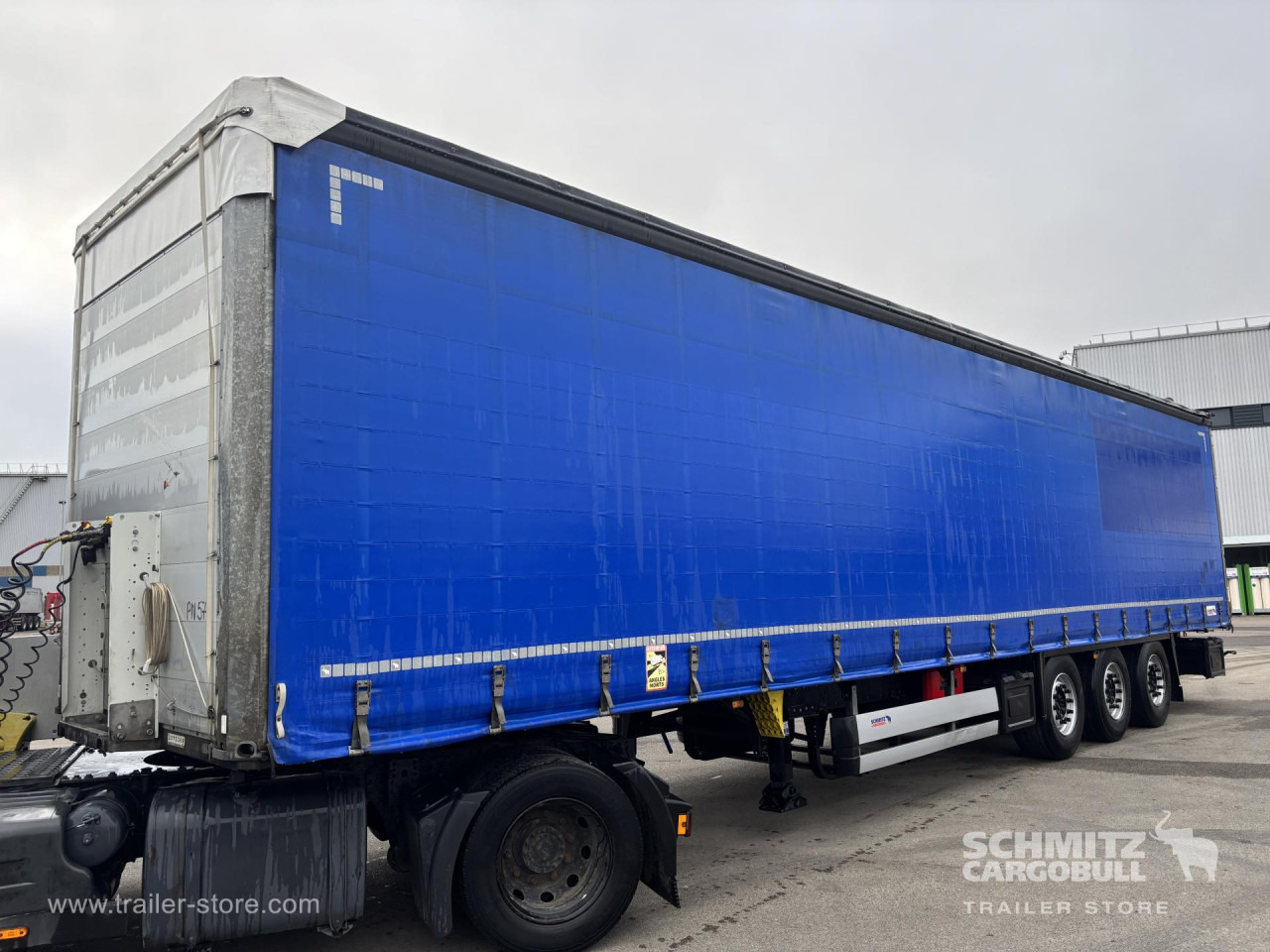 SCHMITZ Curtainsider Standard - Tentinė puspriekabė: foto 4 SCHMITZ Curtainsider Standard - Tentinė puspriekabė: foto 4