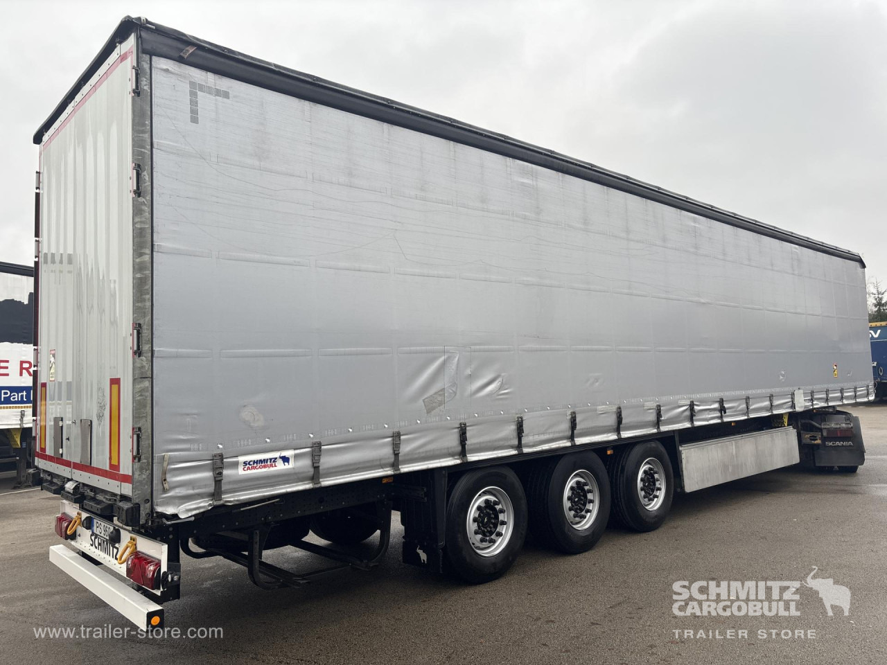 SCHMITZ Curtainsider Standard - Tentinė puspriekabė: foto 1 SCHMITZ Curtainsider Standard - Tentinė puspriekabė: foto 1