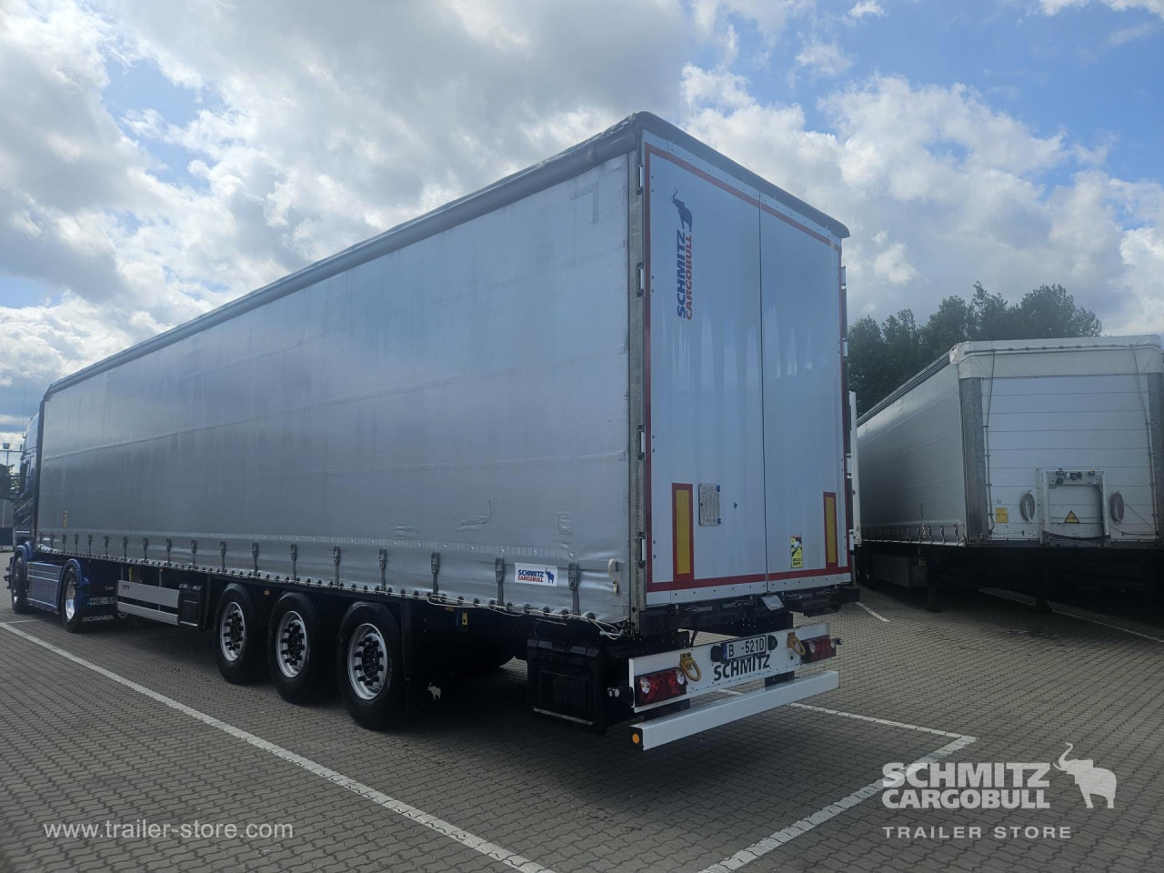 SCHMITZ Curtainsider Standard - Tentinė puspriekabė: foto 2 SCHMITZ Curtainsider Standard - Tentinė puspriekabė: foto 2
