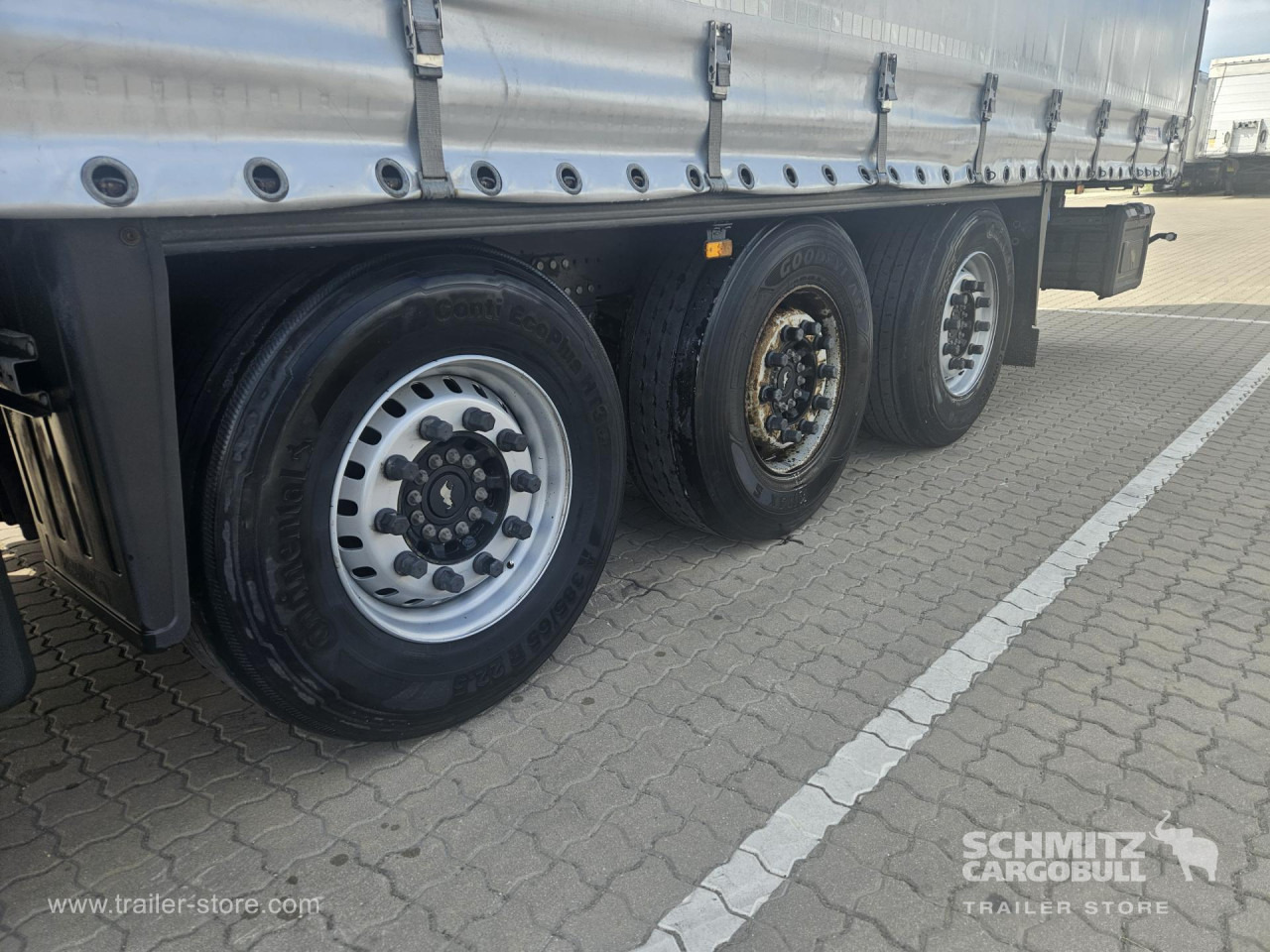 Tentinė puspriekabė SCHMITZ Curtainsider Standard: foto 6
