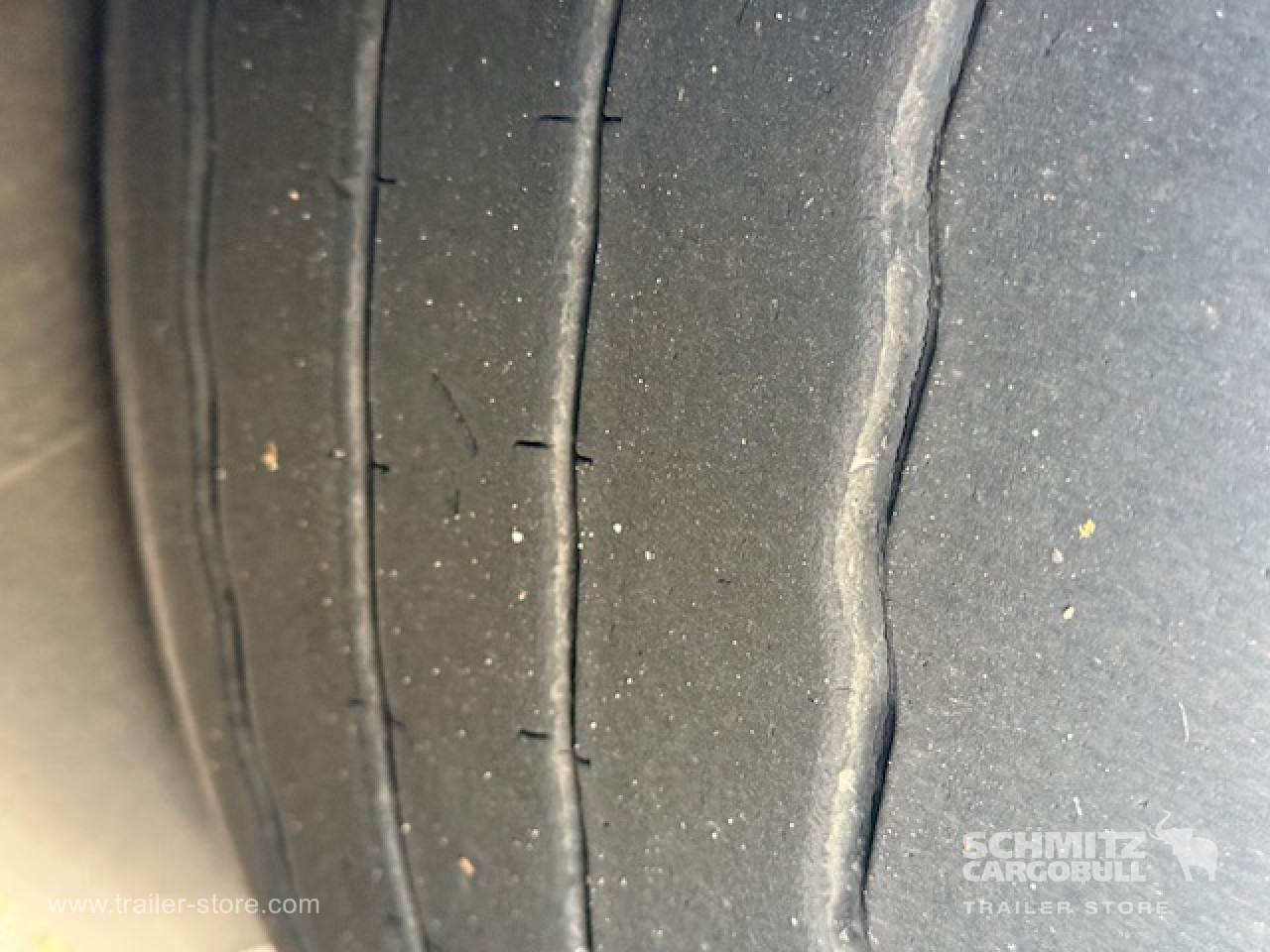 SCHMITZ Oplegger Kasten Vouw wand Double deck - Furgonas puspriekabė: foto 3 SCHMITZ Oplegger Kasten Vouw wand Double deck - Furgonas puspriekabė: foto 3