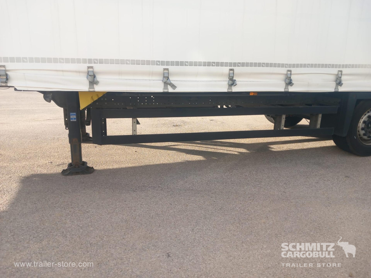 SCHMITZ Curtainsider Mega - Tentinė puspriekabė: foto 2 SCHMITZ Curtainsider Mega - Tentinė puspriekabė: foto 2