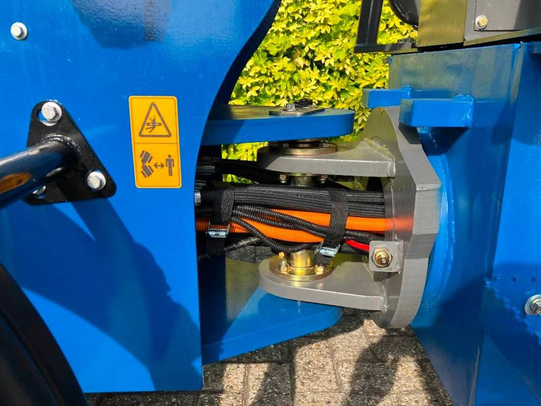 Diversen V-Tech 606 - Ratinis krautuvas: foto 5 Diversen V-Tech 606 - Ratinis krautuvas: foto 5