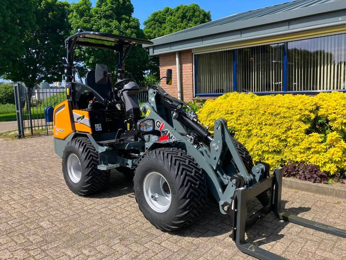 Nauja Ratinis krautuvas Giant G 2700 X-tra HD +: foto 13