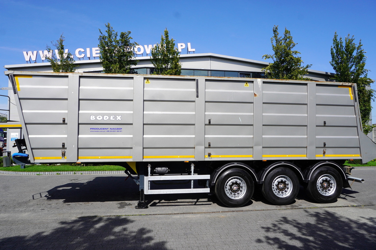 BODEX steel tipper semi-trailer 42 m³ - Savivartis puspriekabė: foto 1 BODEX steel tipper semi-trailer 42 m³ - Savivartis puspriekabė: foto 1