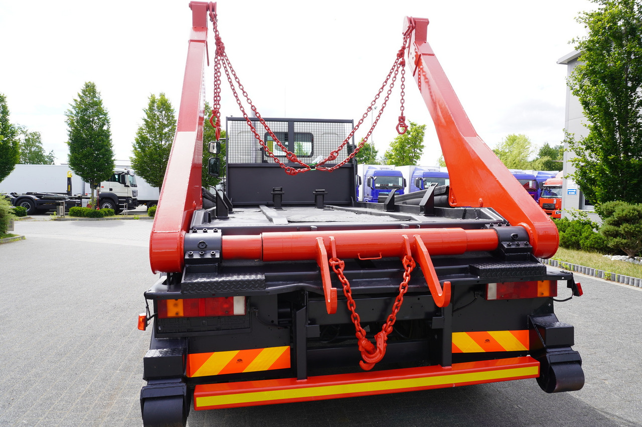 DAF LF 55.220 Skip loader GUIMA PALFINGER M14T - Nuožulnaus pakėlimo ant platformos sunkvežimis: foto 5 DAF LF 55.220 Skip loader GUIMA PALFINGER M14T - Nuožulnaus pakėlimo ant platformos sunkvežimis: foto 5