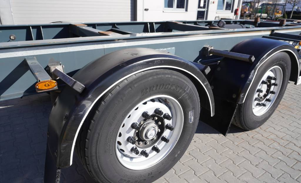 Fruehauf Trailer BDF (NEW) 6,000 km !!! - Konteineris-vežimus/ Sukeisti kūną priekaba: foto 2 Fruehauf Trailer BDF (NEW) 6,000 km !!! - Konteineris-vežimus/ Sukeisti kūną priekaba: foto 2