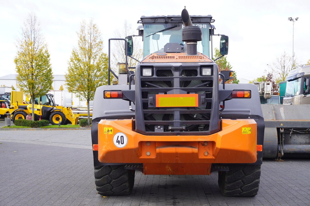 HITACHI ZW220 articulated loader / 2 buckets - Ratinis krautuvas: foto 5 HITACHI ZW220 articulated loader / 2 buckets - Ratinis krautuvas: foto 5