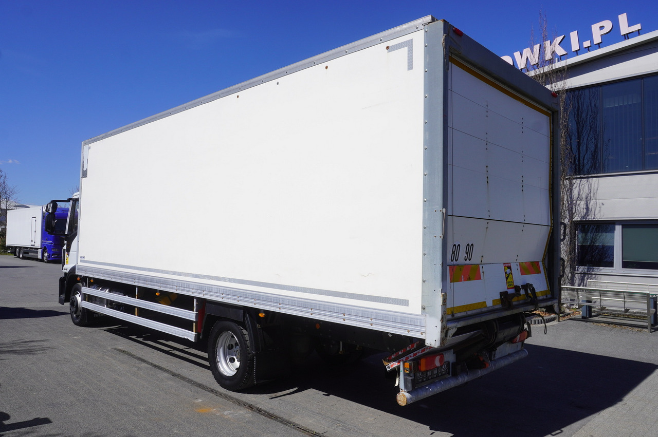 IVECO 120-190 / 160 thousand km !!! / Box 18 EPAL / Dhollandia lift 1500 kg - Furgonas sunkvežimis: foto 3 IVECO 120-190 / 160 thousand km !!! / Box 18 EPAL / Dhollandia lift 1500 kg - Furgonas sunkvežimis: foto 3