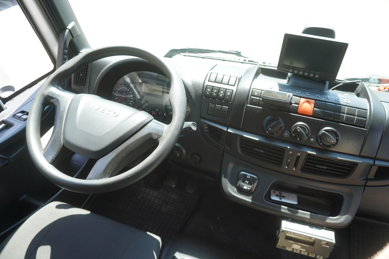 Refrižeratorius sunkvežimis IVECO Eurocargo 100-190 4x2 E6 / Refrigerator / Dhollandia 1.5 T: foto 23 Refrižeratorius sunkvežimis IVECO Eurocargo 100-190 4x2 E6 / Refrigerator / Dhollandia 1.5 T: foto 23