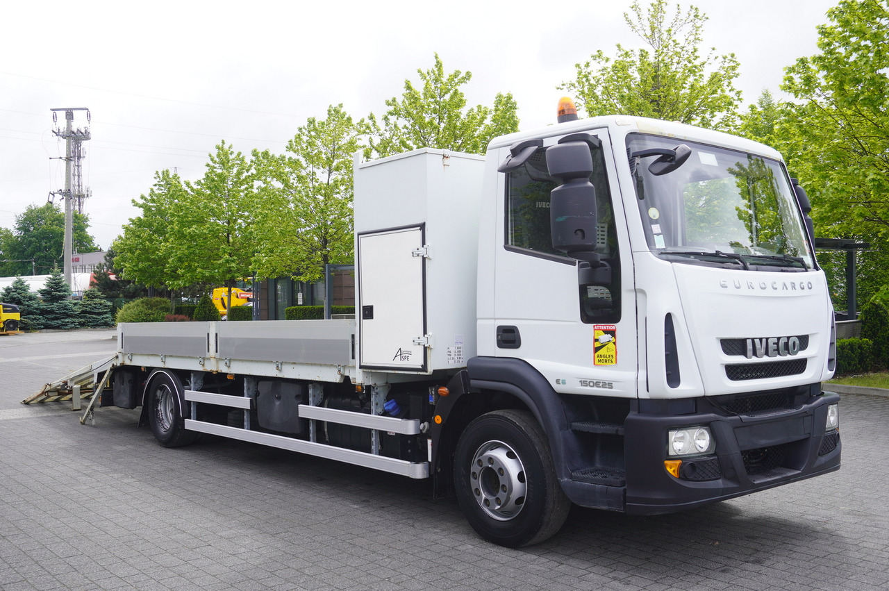 IVECO Eurocargo 150 E25 / 90 tho. km !!! / Tow truck - Autovežis sunkvežimis: foto 2 IVECO Eurocargo 150 E25 / 90 tho. km !!! / Tow truck - Autovežis sunkvežimis: foto 2