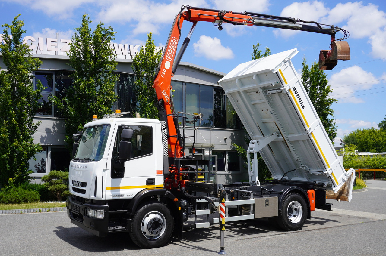 IVECO Eurocargo 160E22 EEV Dump truck / Bortmatic / Crane FASSI F95A.0.22 - Platforminis/ Bortinis sunkvežimis, Sunkvežimis su kranu: foto 1 IVECO Eurocargo 160E22 EEV Dump truck / Bortmatic / Crane FASSI F95A.0.22 - Platforminis/ Bortinis sunkvežimis, Sunkvežimis su kranu: foto 1