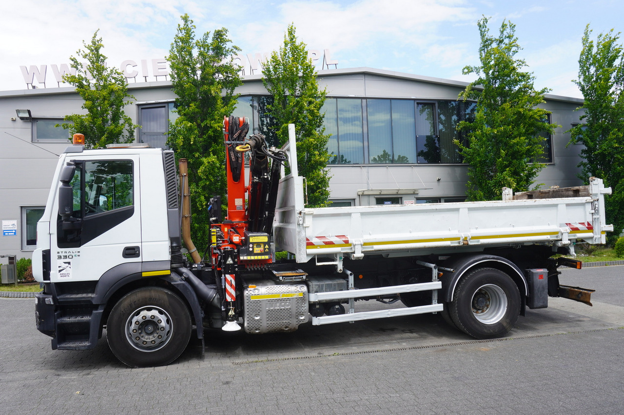 IVECO STRALIS 330 E6 / FASSI 195A 8.5 T / 3-side tipper - Sunkvežimis su kranu: foto 3 IVECO STRALIS 330 E6 / FASSI 195A 8.5 T / 3-side tipper - Sunkvežimis su kranu: foto 3