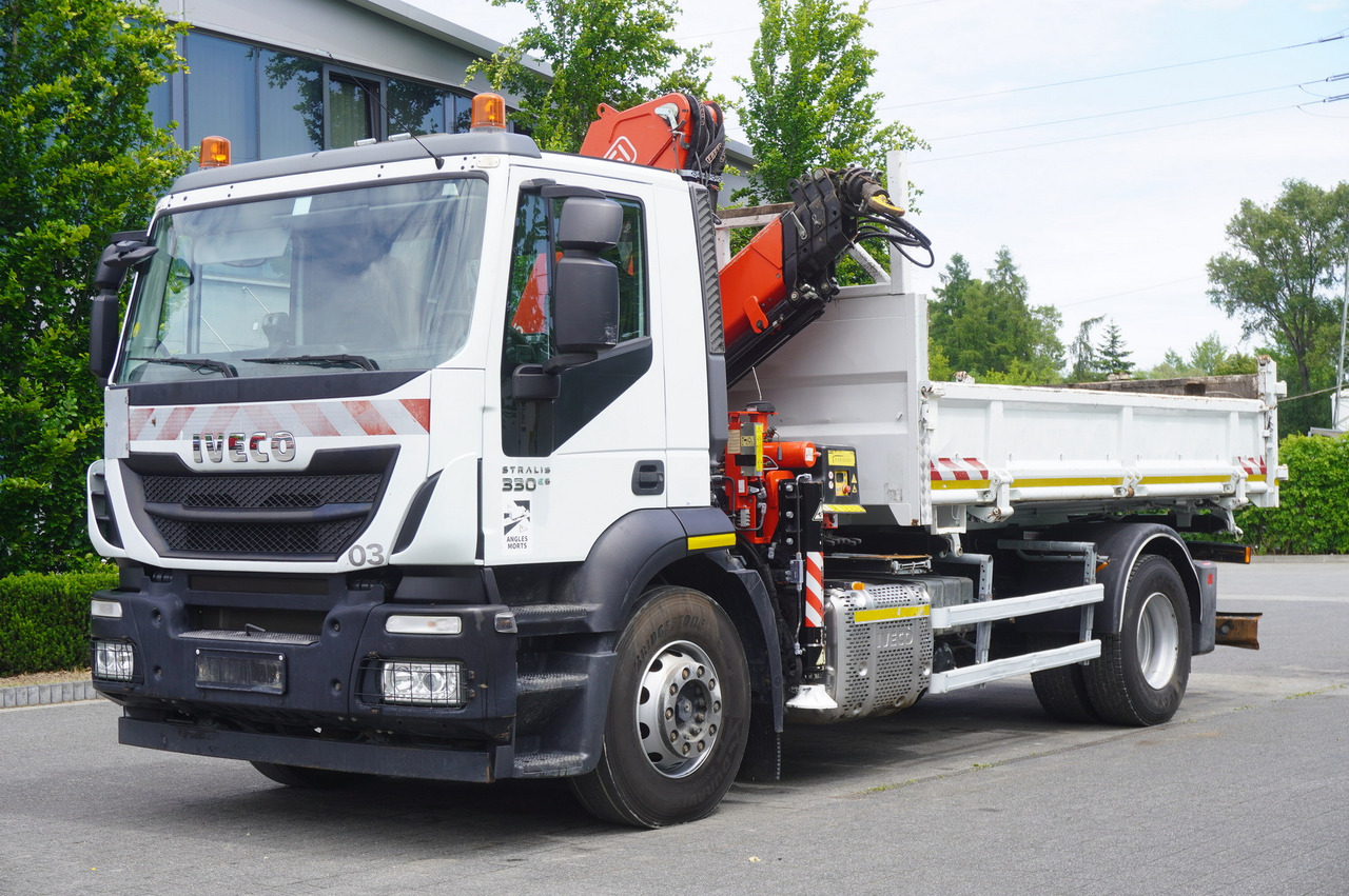 IVECO STRALIS 330 E6 / FASSI 195A 8.5 T / 3-side tipper - Sunkvežimis su kranu: foto 2 IVECO STRALIS 330 E6 / FASSI 195A 8.5 T / 3-side tipper - Sunkvežimis su kranu: foto 2